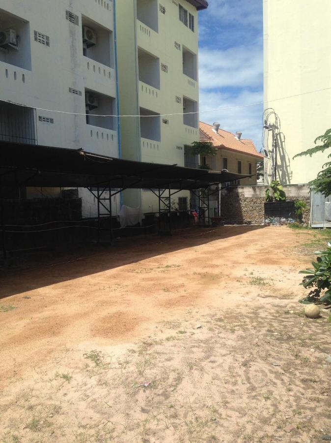 Baan Talay Hotel Pattaya Luaran gambar