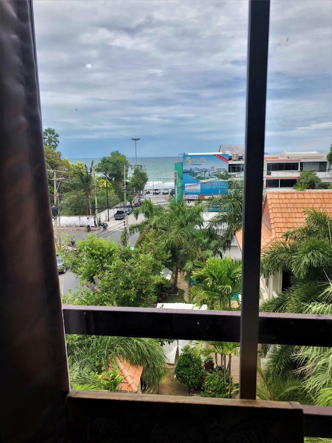 Baan Talay Hotel Pattaya Bilik gambar